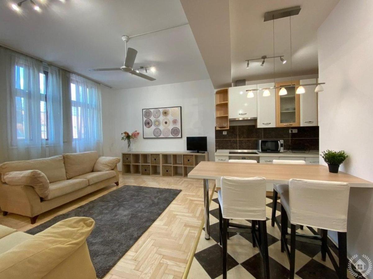Downtown Gozsdu Vibe Apartment II 布达佩斯 外观 照片